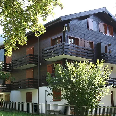 Mischi アパート *